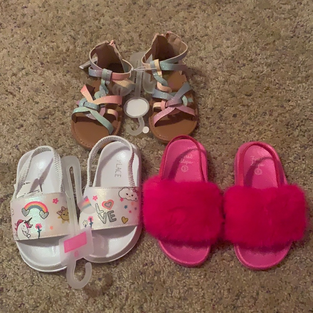 New 3 pairs of Girk Sandals
